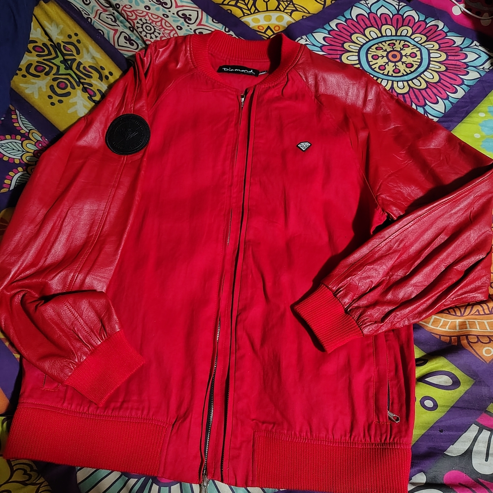 DIAMOND + MICHAEL JACKSON COLLAB -Genuine Red Leather Jacket ( NWOT😲🔥🔥) - Picture 4 of 14